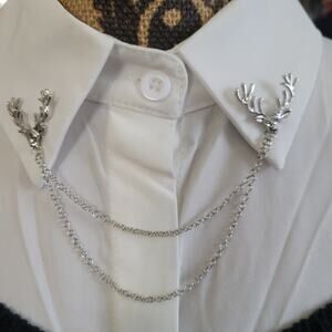 Deer head collar pin chain